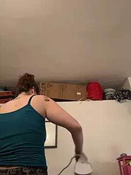ladyturtle online show from 07/16/26, 08:15
