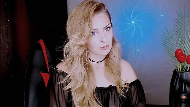 Snapshot of Eleonores chatting on 09/16/25, 05:08 Eleonores online show from 09/16/25, 05:08