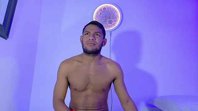 Snapshot of fantastic_couple_mens chatting on 10/03/25, 07:05 fantastic couple mens online show from 10/03/25, 07:05