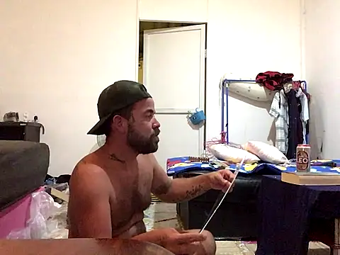 fuckerplayer1 online show from 11/30/25, 04:11