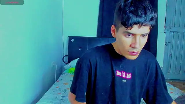 Dimitrixxx   online show from 06/17/26, 10:43
