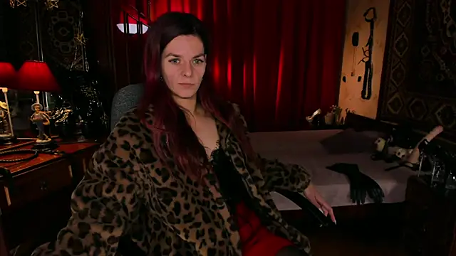 MargoTigress online show from 04/10/26, 09:47