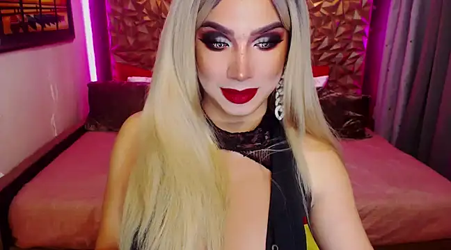 HugeCockDominantXxX online show from 01/17/25, 05:51