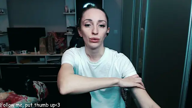 Natalimeowks online show from 12/30/24, 05:02
