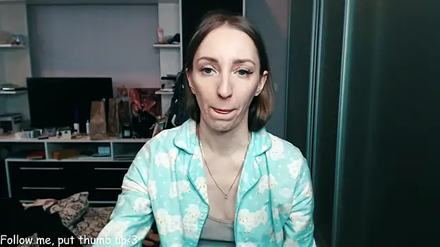 Natalimeowks online show from 03/02/25, 08:38