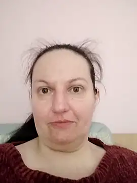 BustyLadyAlma online show from 04/04/26, 06:00