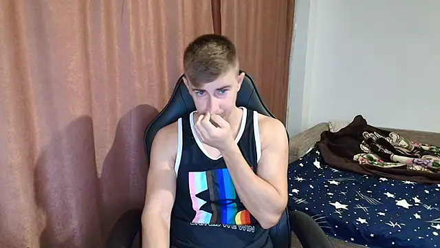 Snapshot of Todhorny9873 chatting on 01/08/25, 05:59 Todhorny9873 online show from 01/08/25, 05:59