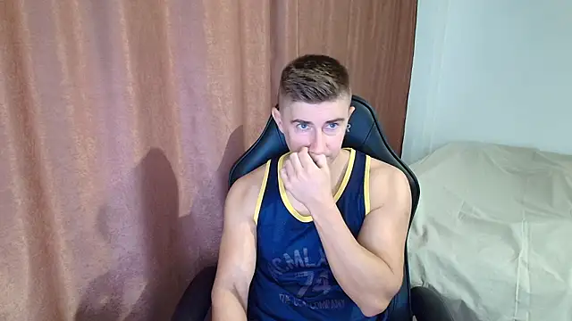 Todhorny9873 online show from 01/16/26, 05:33