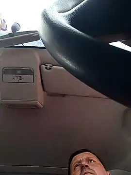 Snapshot of sarpe4 chatting on 09/10/25, 03:01 sarpe4 online show from 09/10/25, 03:01