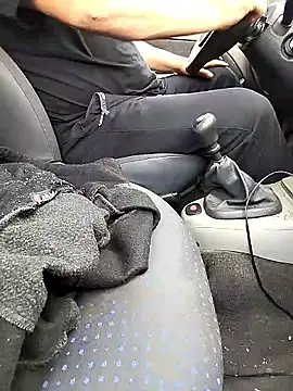 Snapshot of sarpe4 chatting on 09/20/25, 06:14 sarpe4 online show from 09/20/25, 06:14