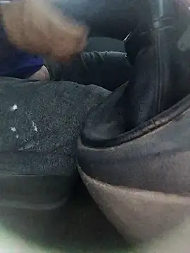 Snapshot of sarpe4 chatting on 09/30/25, 03:50 sarpe4 online show from 09/30/25, 03:50