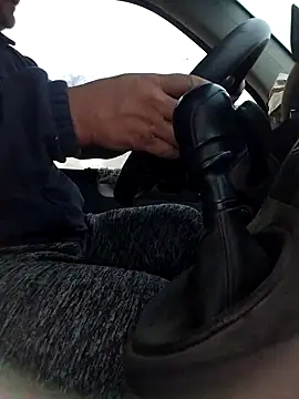 Snapshot of sarpe4 chatting on 10/03/25, 03:42 sarpe4 online show from 10/03/25, 03:42