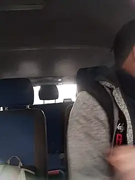 Snapshot of sarpe4 chatting on 10/31/25, 04:46 sarpe4 online show from 10/31/25, 04:46