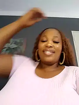 Snapshot of SWEETDOLLY29XX chatting on 02/07/25, 10:50 SWEETDOLLY29XX online show from 02/07/25, 10:50