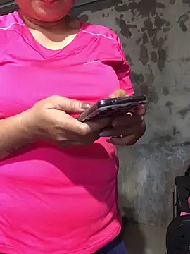 Snapshot of Kariebabe chatting on 01/18/25, 12:46 Kariebabe online show from 01/18/25, 12:46