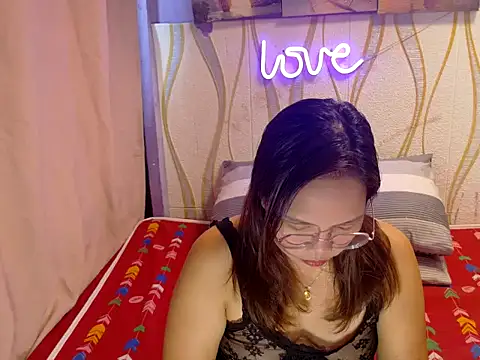 BURBERRY69 online show from 03/01/26, 11:40