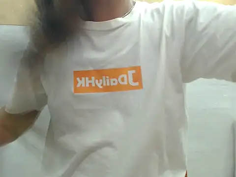 nica20 online show from 09/13/25, 03:01