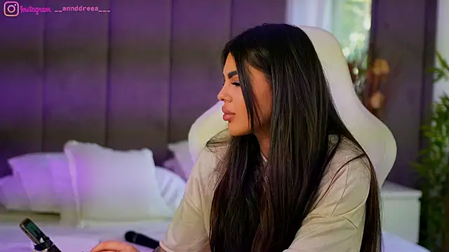 Snapshot of perfectt33n chatting on 10/17/25, 11:57 perfectt33n online show from 10/17/25, 11:57