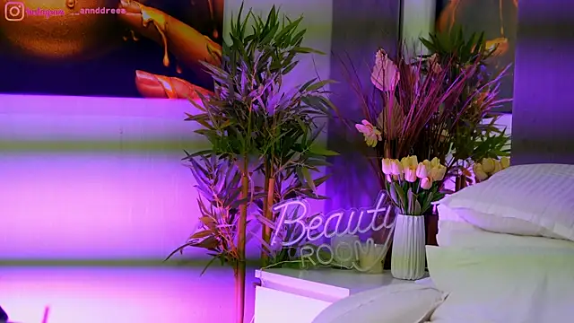 Snapshot of perfectt33n chatting on 10/30/25, 04:08 perfectt33n online show from 10/30/25, 04:08