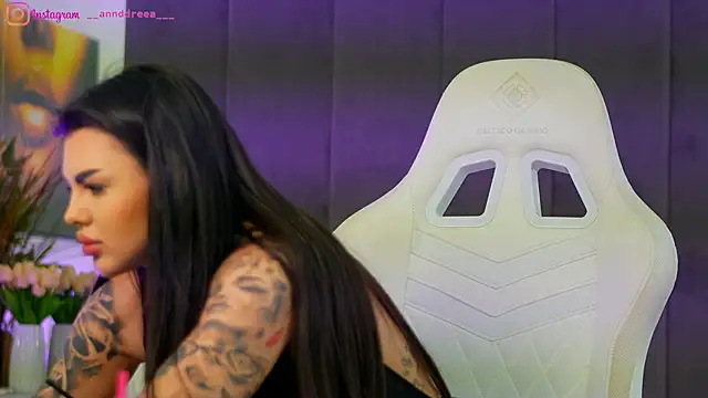 Snapshot of perfectt33n chatting on 12/18/25, 12:22 perfectt33n online show from 12/18/25, 12:22