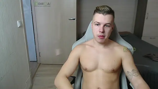 Sunny-Girl1 online show from 03/15/25, 06:58