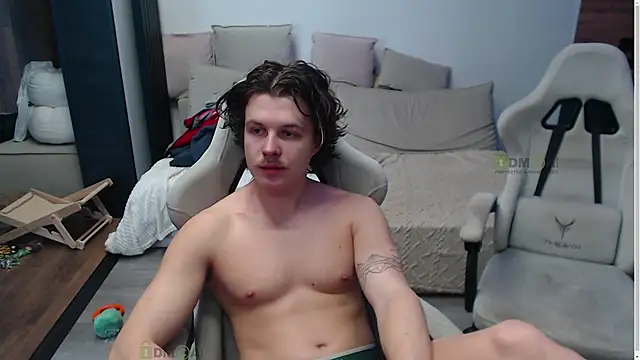 Sunny-Girl1 online show from 03/20/26, 07:46