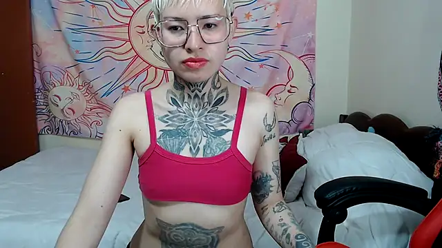 Snapshot of ArrangedFoot chatting on 02/16/26, 09:00 ArrangedFoot online show from 02/16/26, 09:00