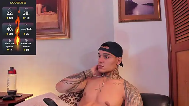 Snapshot of ImDominike chatting on 01/03/25, 09:47 ImDominike online show from 01/03/25, 09:47