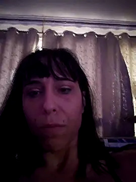 misscectito13 online show from 10/31/25, 02:29