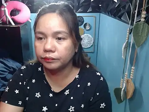 ambersmile online show from 11/11/25, 11:54