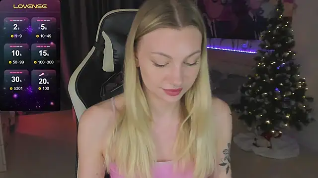 BiMolly online show from 01/27/25, 03:18