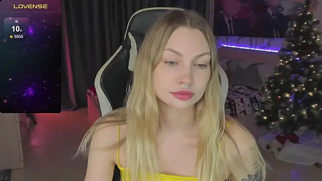 BiMolly online show from 02/28/25, 09:12