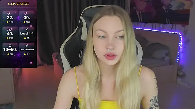 BiMolly online show from 03/06/25, 11:09