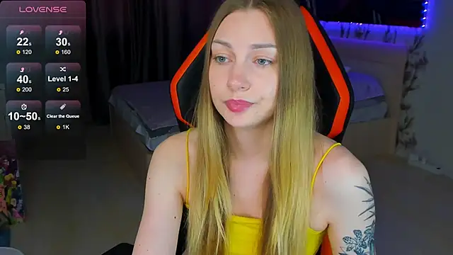BiMolly online show from 06/05/26, 05:18