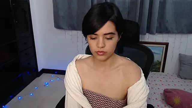 mia collins x online show from 05/31/26, 01:58