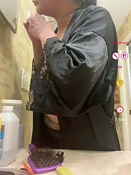 Snapshot of PichyPrettyPussy chatting on 06/25/26, 02:54 PichyPrettyPussy online show from 06/25/26, 02:54