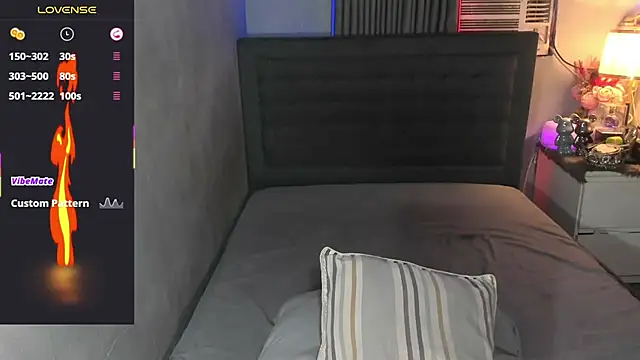 PrettyYoungHugeCockTS online show from 02/27/26, 02:33