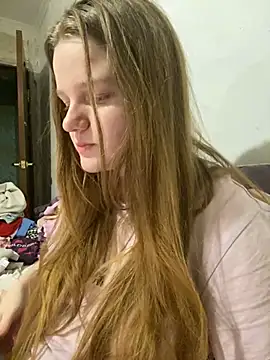 Snapshot of -MimmiLissa- chatting on 12/23/24, 03:12 -MimmiLissa- online show from 12/23/24, 03:12