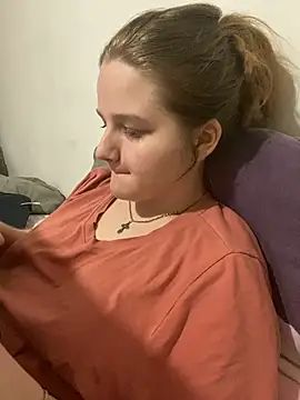 Snapshot of -MimmiLissa- chatting on 01/16/25, 12:12 -MimmiLissa- online show from 01/16/25, 12:12