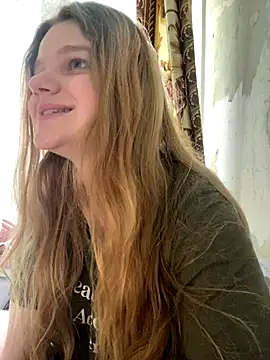 Snapshot of -MimmiLissa- chatting on 09/09/25, 10:37 -MimmiLissa- online show from 09/09/25, 10:37