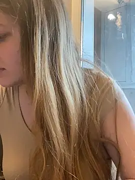 -MimmiLissa- online show from 04/06/26, 01:23