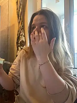 -MimmiLissa- online show from 04/23/26, 12:04