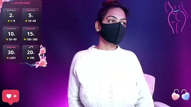 Snapshot of DesiZoya chatting on 11/11/25, 10:21 DesiZoya online show from 11/11/25, 10:21