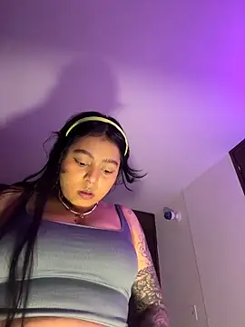 Naiara sex online show from 03/18/26, 10:13