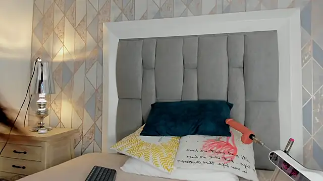 Princsgirl  online show from 02/06/26, 06:22