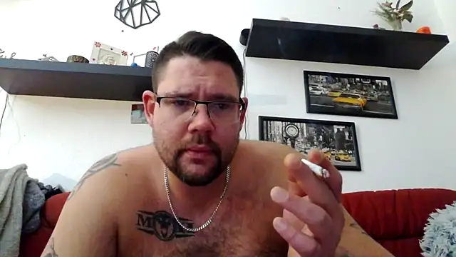 Snapshot of sexykevin17cm chatting on 02/07/26, 11:19 sexykevin17cm online show from 02/07/26, 11:19