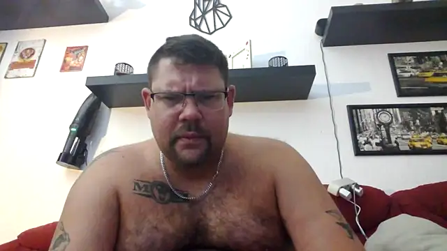 Snapshot of sexykevin17cm chatting on 04/14/26, 07:31 sexykevin17cm online show from 04/14/26, 07:31