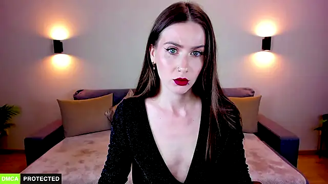 TheWoman   online show from 12/04/25, 07:11