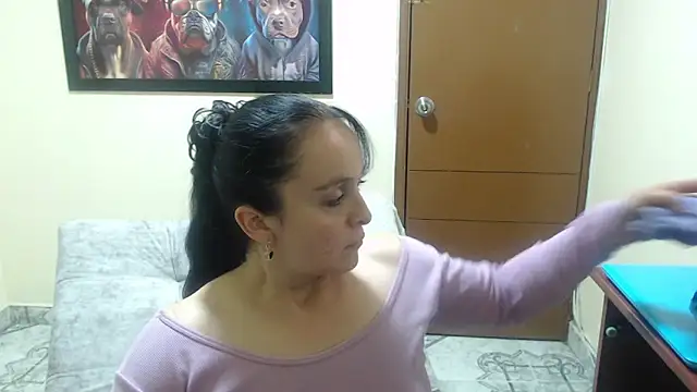 antara hotgirl online show from 06/18/26, 09:52