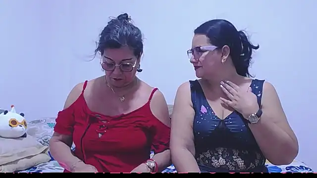 sexycristina 2 online show from 09/25/25, 02:43